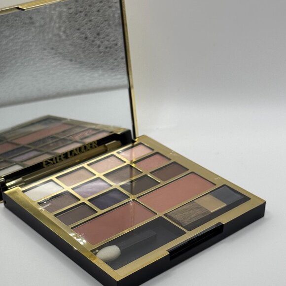 Estée Lauder Pure Color 12 Eyeshadows & 2 Blushes - Picture 1 of 3